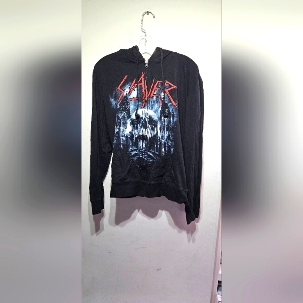 Slayer Shirt with buil-tin Earbuds